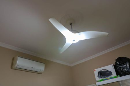 Casa à venda com 173m², 3 quartos e 4 vagasQuarto 2