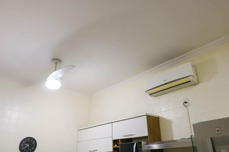 Casa à venda com 173m², 3 quartos e 4 vagasCozinha