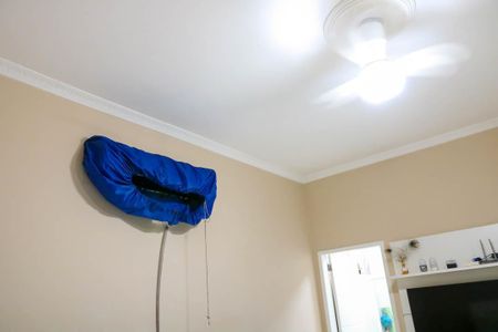 Casa à venda com 173m², 3 quartos e 4 vagasQuarto Suíte