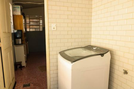 Casa à venda com 173m², 3 quartos e 4 vagasÁrea de Serviço