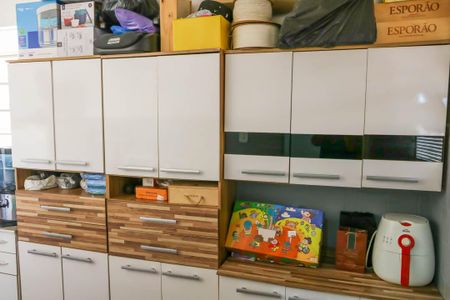 Casa à venda com 173m², 3 quartos e 4 vagasÁrea de Serviço