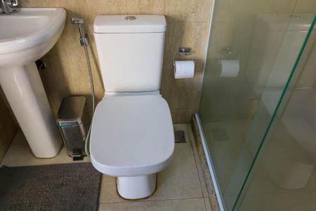 Casa à venda com 173m², 3 quartos e 4 vagasBanheiro Externo