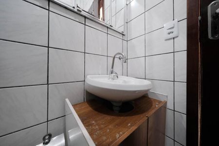 Casa para alugar com 150m², 3 quartos e 1 vagaBanheiro 1