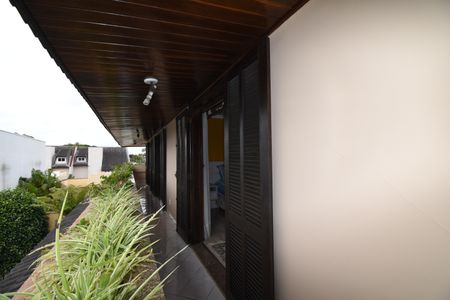 Casa de condomínio para alugar com 450m², 3 quartos e 4 vagasSacada dos Quartos