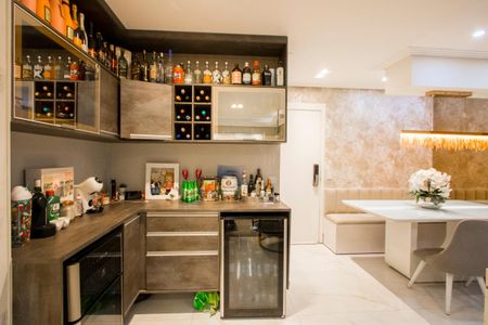 Sala de apartamento à venda com 2 quartos, 74m² em Campestre, Santo André