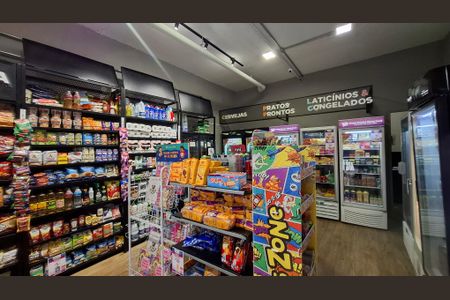 Apartamento à venda com 74m², 2 quartos e 1 vagaÁrea comum - Mini Mercado