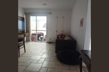 Foto 03 de casa de condomínio à venda com 2 quartos, 118m² em Rio Pequeno, São Paulo