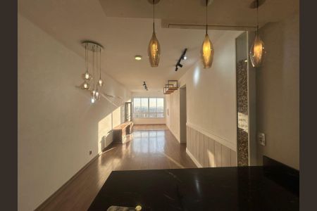 Sala de apartamento para alugar com 3 quartos, 88m² em Centro, Canoas