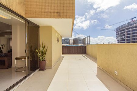 Apartamento para alugar com 188m², 2 quartos e 1 vagaVaranda