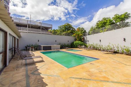 Apartamento para alugar com 188m², 2 quartos e 1 vagaÁrea comum - Piscina