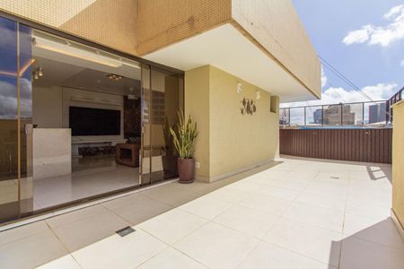 Apartamento para alugar com 188m², 2 quartos e 1 vagaVaranda