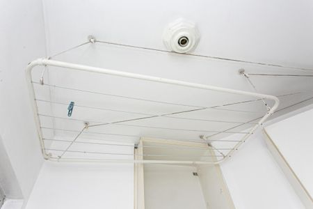 Apartamento à venda com 77m², 3 quartos e 1 vaga Apartamento à venda com 77m², 3 quartos e 1 vagaÁrea de Serviço - Varal