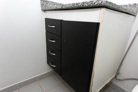 Apartamento à venda com 77m², 3 quartos e 1 vaga Apartamento à venda com 77m², 3 quartos e 1 vagaBanheiro da Suíte