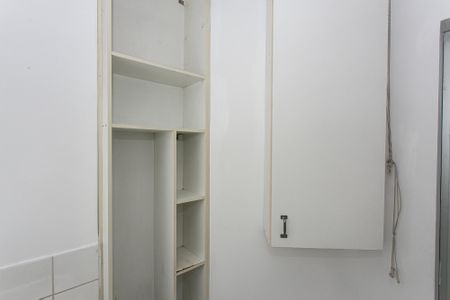 Apartamento à venda com 77m², 3 quartos e 1 vaga Apartamento à venda com 77m², 3 quartos e 1 vagaÁrea de Serviço