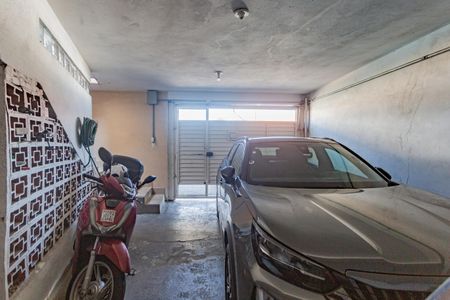 Casa à venda com 180m², 3 quartos e 2 vagasGaragem