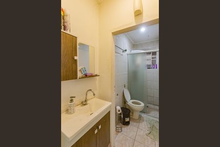 Casa à venda com 180m², 3 quartos e 2 vagasBanheiro Social