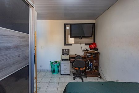Casa à venda com 180m², 3 quartos e 2 vagasSuíte