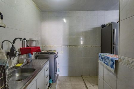 Casa à venda com 180m², 3 quartos e 2 vagasCozinha