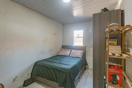Casa à venda com 180m², 3 quartos e 2 vagasSuíte
