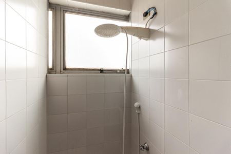 Apartamento à venda com 237m², 4 quartos e 2 vagas Apartamento à venda com 237m², 4 quartos e 2 vagasSuíte 2