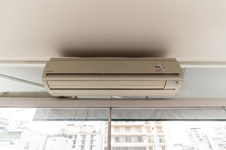 Apartamento à venda com 237m², 4 quartos e 2 vagas Apartamento à venda com 237m², 4 quartos e 2 vagasSala - Ar Condicionado