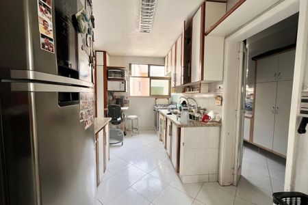Apartamento para alugar com 330m², 4 quartos e 2 vagasCozinha