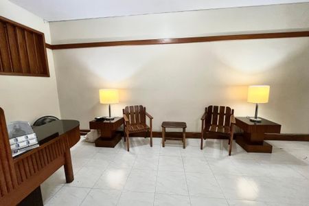 Apartamento para alugar com 330m², 4 quartos e 2 vagasHall de entrada
