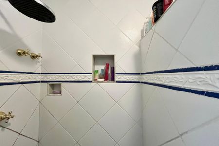 Apartamento para alugar com 330m², 4 quartos e 2 vagasBanheiro da suíte 3