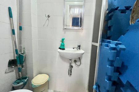 Apartamento para alugar com 330m², 4 quartos e 2 vagasBanheiro de serviço