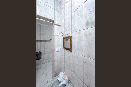 Casa à venda com 146m², 3 quartos e 1 vagaBanheiro - Casa 2