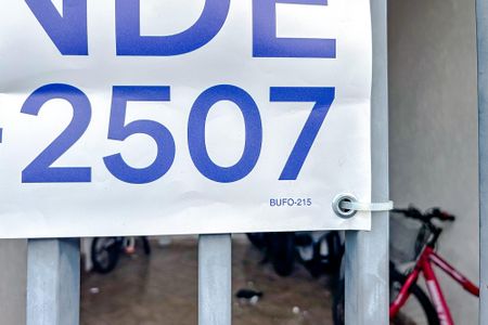 Casa à venda com 146m², 3 quartos e 1 vagaBUFO-215