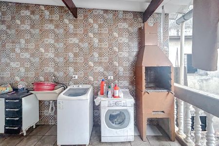 Casa à venda com 146m², 3 quartos e 1 vagaÁrea de Serviço