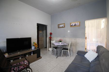 Sala de casa à venda com 2 quartos, 200m² em Taquara, Rio de Janeiro