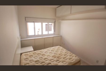 Apartamento para alugar com 104m², 3 quartos e 2 vagasQuarto