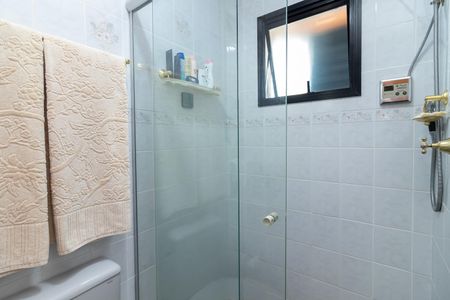 Apartamento à venda com 71m², 3 quartos e 2 vagasBanheiro da Suíte