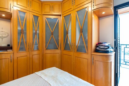 Apartamento à venda com 71m², 3 quartos e 2 vagasSuíte