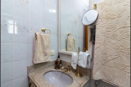 Apartamento à venda com 71m², 3 quartos e 2 vagasBanheiro da Suíte