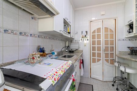 Apartamento à venda com 71m², 3 quartos e 2 vagasCozinha