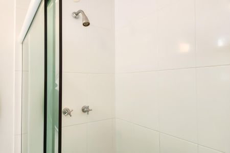 Apartamento para alugar com 66m², 1 quarto e 1 vaga Apartamento para alugar com 66m², 1 quarto e 1 vagaBanheiro da Suite