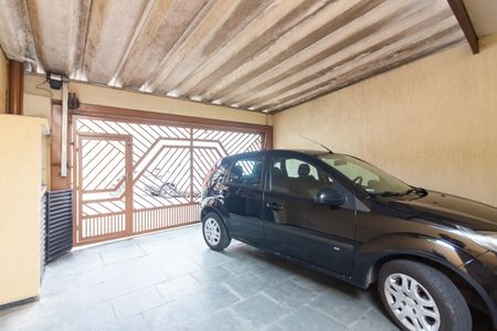 Casa à venda com 155m², 3 quartos e 2 vagas Casa à venda com 155m², 3 quartos e 2 vagasGaragem
