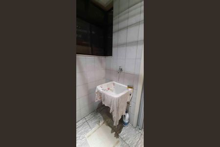 Apartamento para alugar com 84m², 3 quartos e 1 vagaÁrea de Serviço