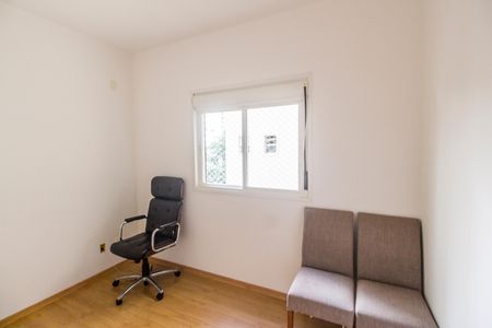 Apartamento para alugar com 133m², 4 quartos e 2 vagas Apartamento para alugar com 133m², 4 quartos e 2 vagasQuarto 3