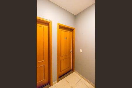 Apartamento para alugar com 133m², 4 quartos e 2 vagas Apartamento para alugar com 133m², 4 quartos e 2 vagasEntrada