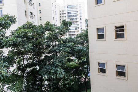 Apartamento para alugar com 133m², 4 quartos e 2 vagas Apartamento para alugar com 133m², 4 quartos e 2 vagasVista do Quarto 3