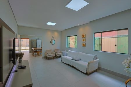 Casa à venda com 3 quartos, 215m² em Santa Cruz, Belo Horizonte