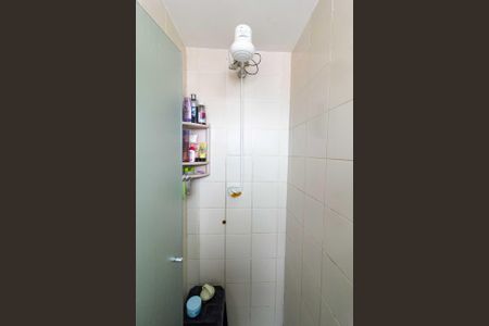 Apartamento à venda com 55m², 2 quartos e 1 vaga Apartamento à venda com 55m², 2 quartos e 1 vagaBanheiro