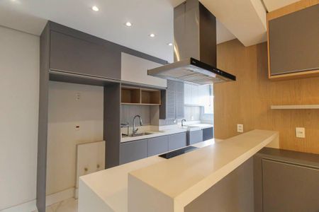 Apartamento à venda com 98m², 3 quartos e 2 vagas Apartamento à venda com 98m², 3 quartos e 2 vagasCozinha