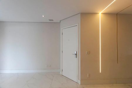 Apartamento à venda com 98m², 3 quartos e 2 vagas Apartamento à venda com 98m², 3 quartos e 2 vagasSala