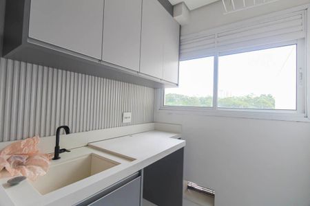 Apartamento à venda com 98m², 3 quartos e 2 vagas Apartamento à venda com 98m², 3 quartos e 2 vagasÁrea de Serviço