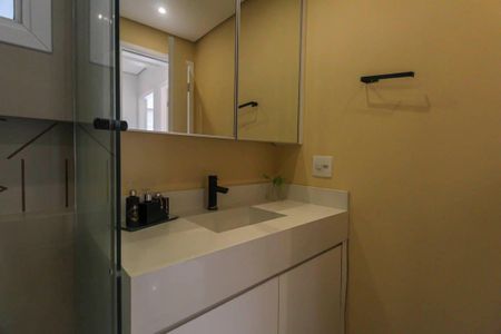 Apartamento à venda com 98m², 3 quartos e 2 vagas Apartamento à venda com 98m², 3 quartos e 2 vagasBanheiro
